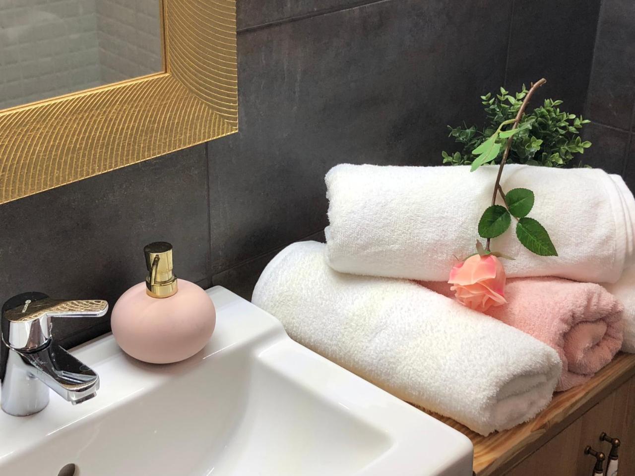 Frank Apartman Daire Eğri Dış mekan fotoğraf
